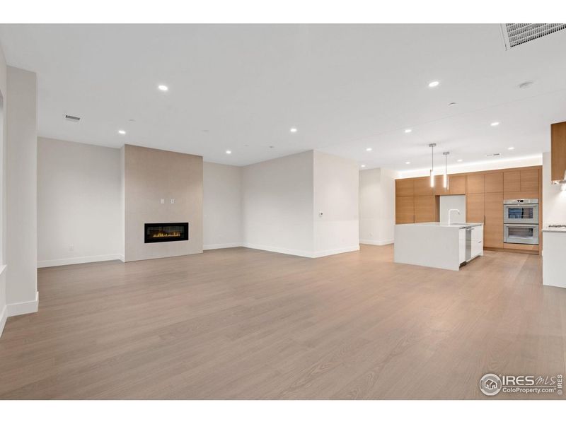Spacious, unfurnished interior of a new home in , Loveland (Image 24).