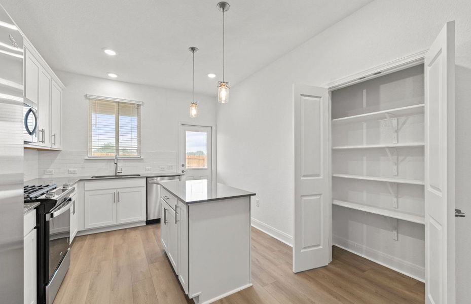 Furnished interior view inside a new home in Patterson Ranch, Georgetown (Image 4). Furnished interior view inside a new home in Patterson Ranch, Georgetown (Image 4).