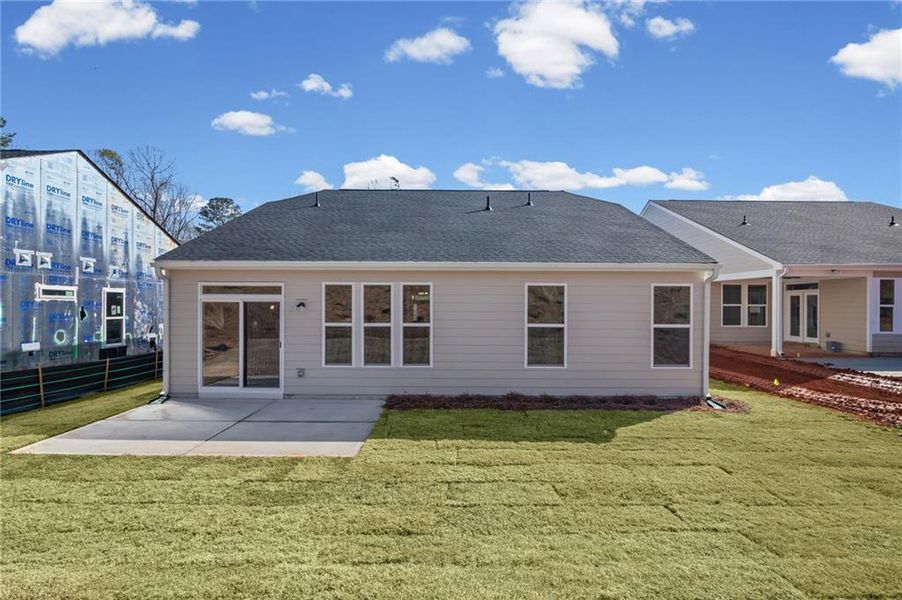 Exterior details and patio area of a home in Easton Park, Dallas (Image 4).