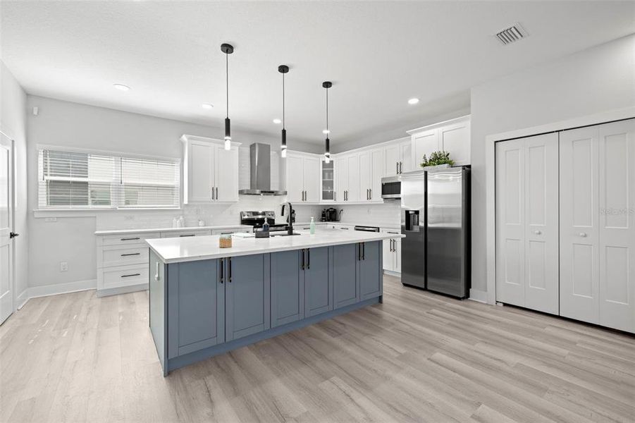 Furnished interior view inside a new home in , Tampa (Image 23).