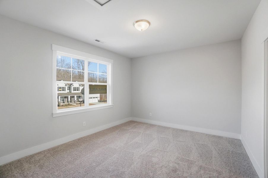 Spacious, unfurnished interior of a new home in Rone Creek, Waxhaw (Image 80).