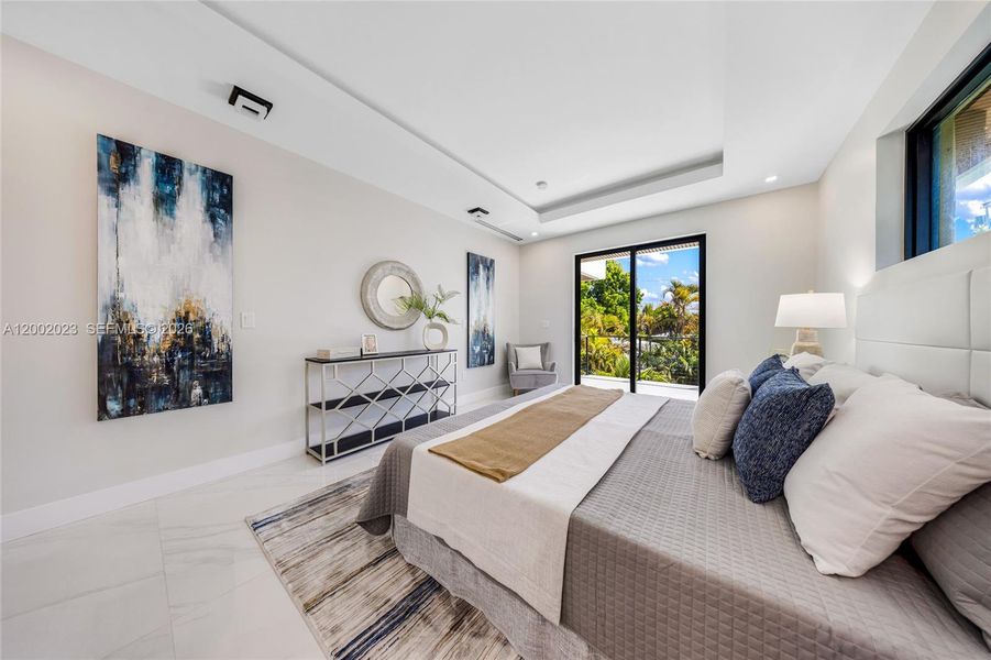 Furnished interior view inside a new home in , Fort Lauderdale (Image 35).