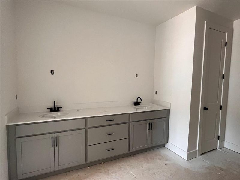 Furnished interior view inside a new home in Governors Parc, Kennesaw (Image 3). Furnished interior view inside a new home in Governors Parc, Kennesaw (Image 3).