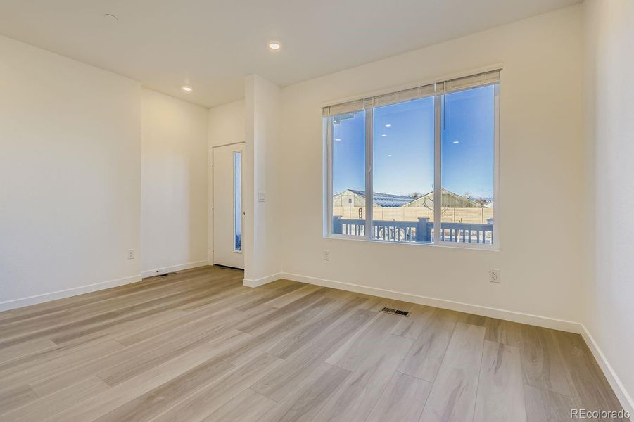 Spacious, unfurnished interior of a new home in Vermilion Creek, Centennial (Image 9). Spacious, unfurnished interior of a new home in Vermilion Creek, Centennial (Image 9).