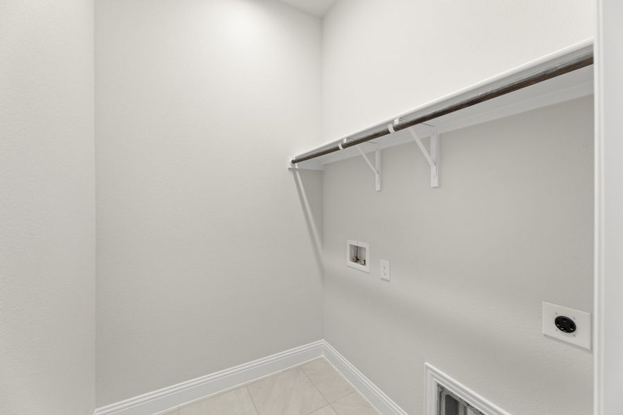 Representative unfurnished interior of a home built from the Kerrville by Windsor Homes in Anna Town Square, Anna (Image 25).