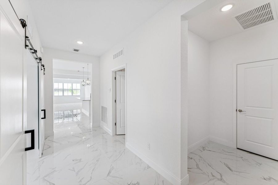 Extended Foyer