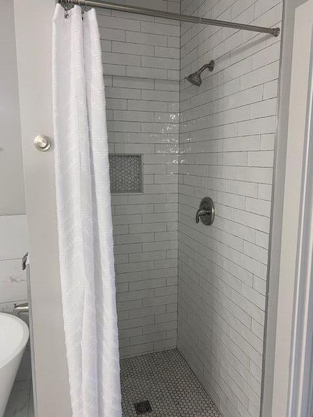 Furnished interior view inside a new home in , Walterboro (Image 6).