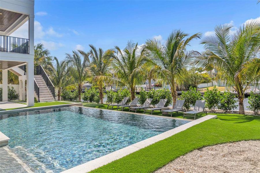 Exterior details and patio area of a home in , Anna Maria (Image 44).