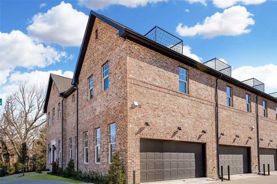 Image 18 of a home in .