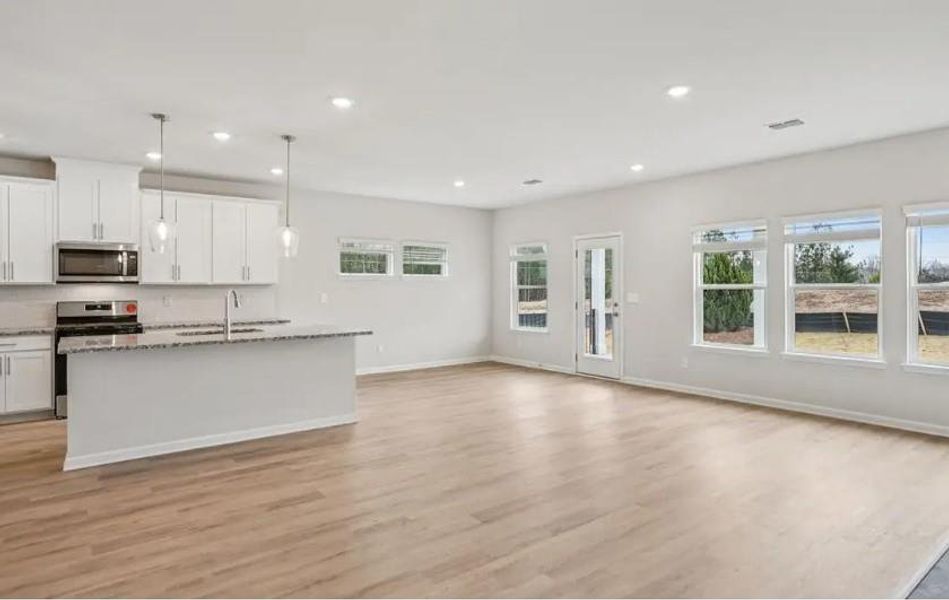 Spacious, unfurnished interior of a new home in Harmony Manor, Fairburn (Image 14).