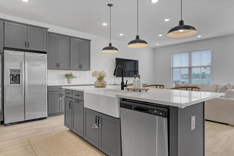 137 SE Birch (13)