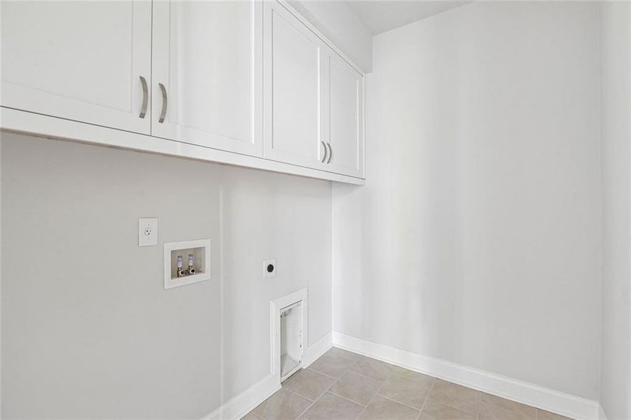 Spacious, unfurnished interior of a new home in Promenade at Sawnee Village, Cumming (Image 59). Spacious, unfurnished interior of a new home in Promenade at Sawnee Village, Cumming (Image 59).