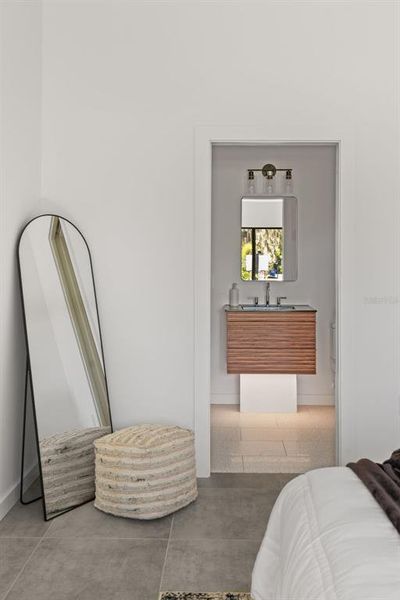 Furnished interior view inside a new home in , Winter Park (Image 40).