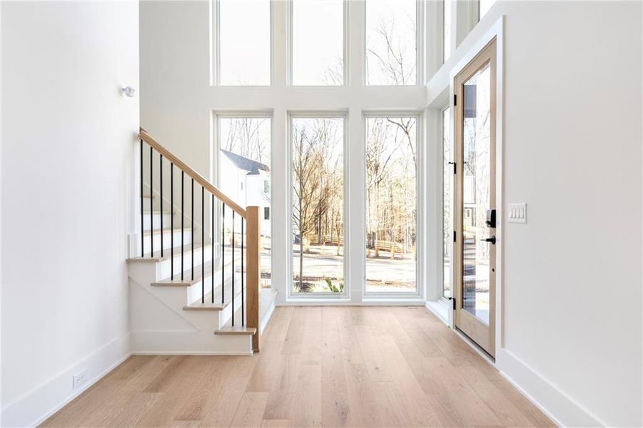 Spacious, unfurnished interior of a new home in Aster, Roswell (Image 43).