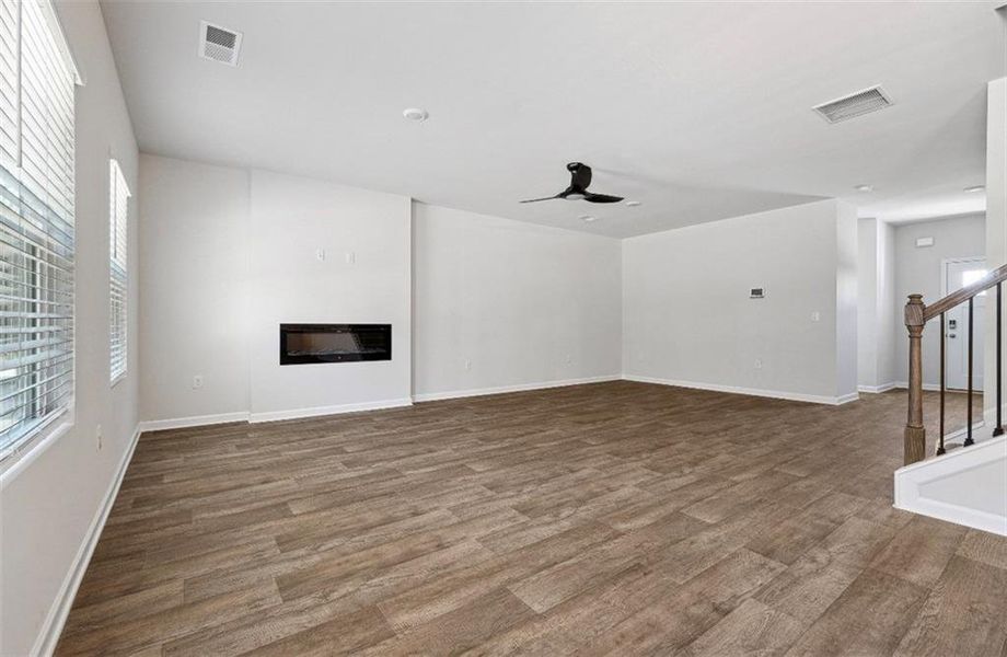Spacious, unfurnished interior of a new home in River Walk Farm, Covington (Image 20).