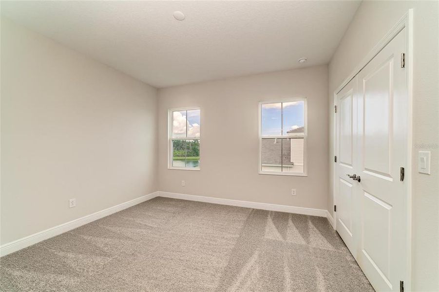 Spacious, unfurnished interior of a new home in North River Ranch, Parrish (Image 37).