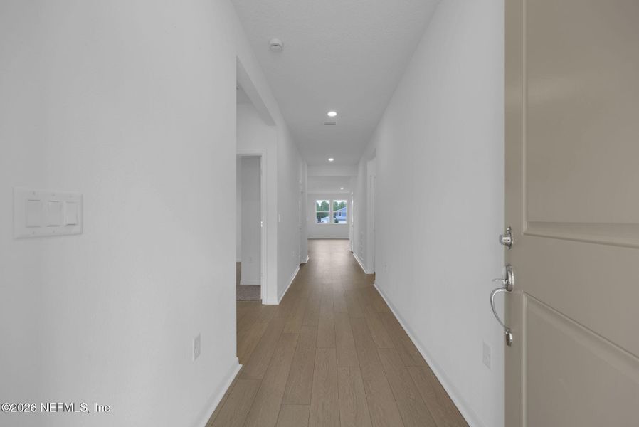 Spacious, unfurnished interior of a new home in Hyland Trail, Green Cove Springs (Image 16). Spacious, unfurnished interior of a new home in Hyland Trail, Green Cove Springs (Image 16).