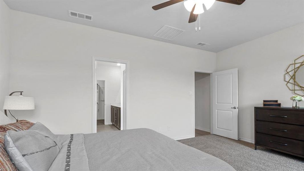 Furnished interior view inside a new home in The Woods at Lindsey Place, Anna (Image 32). Furnished interior view inside a new home in The Woods at Lindsey Place, Anna (Image 32).