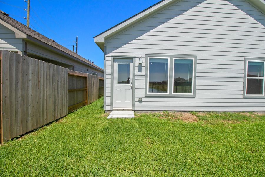 Extended large lot great for a pool, covered patio