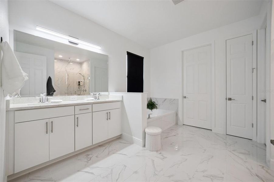 Furnished interior view inside a new home in , Mount Dora (Image 46).