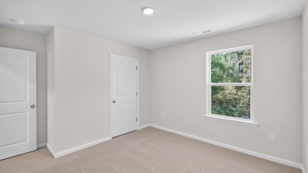 Spacious, unfurnished interior of a new home in Olive Branch, Clayton (Image 36).