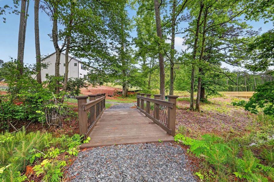 Natural landscape and outdoor views near Reserve at Hickory Walk in Kennesaw (Image 45).