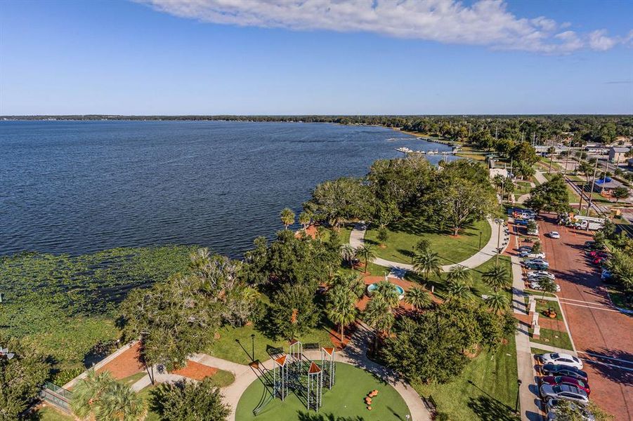 Image 40 of a home in Hidden Cove.