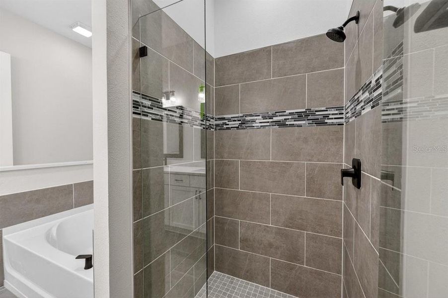 Close-up of interior finishes inside a home in Stables at Cary Forest, Bryceville (Image 18).