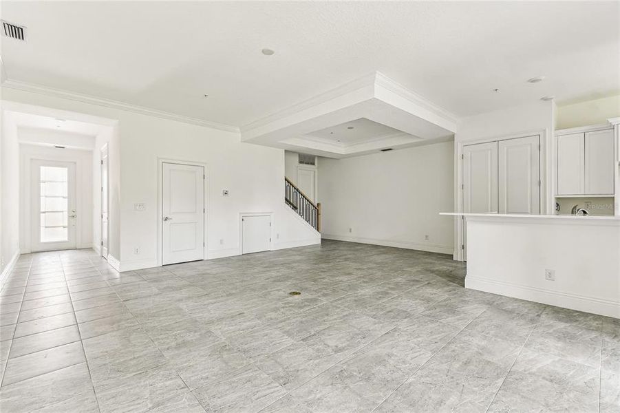 Spacious, unfurnished interior of a new home in , Lakewood Ranch (Image 41).