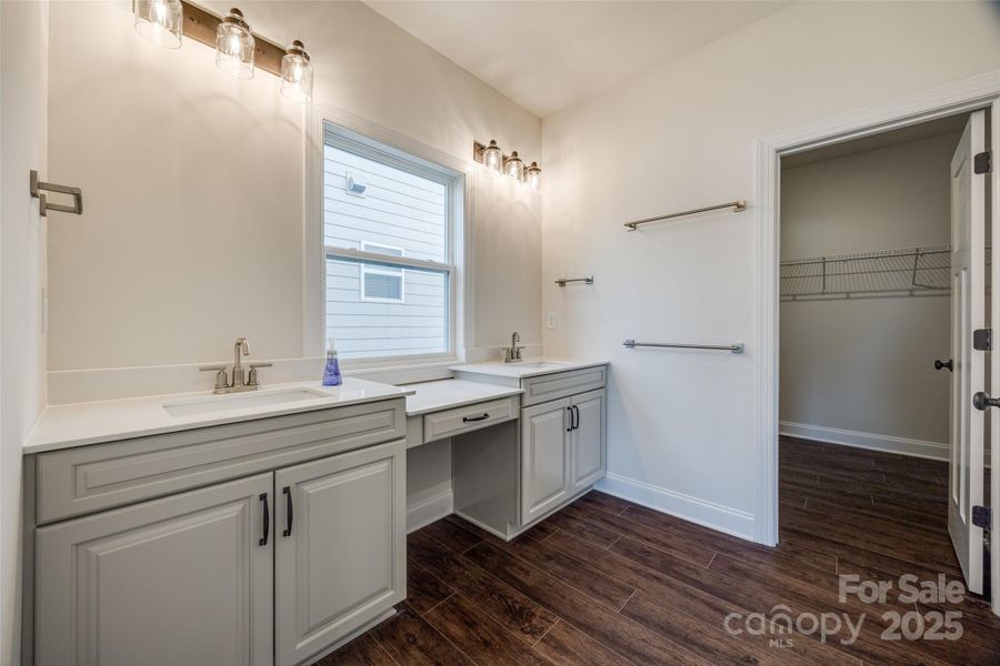 Can you say beautiful??? Double vanity with a sitting area