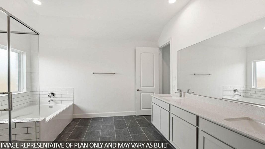 Furnished interior view inside a new home in Silverthorne, Conroe (Image 9). Furnished interior view inside a new home in Silverthorne, Conroe (Image 9).