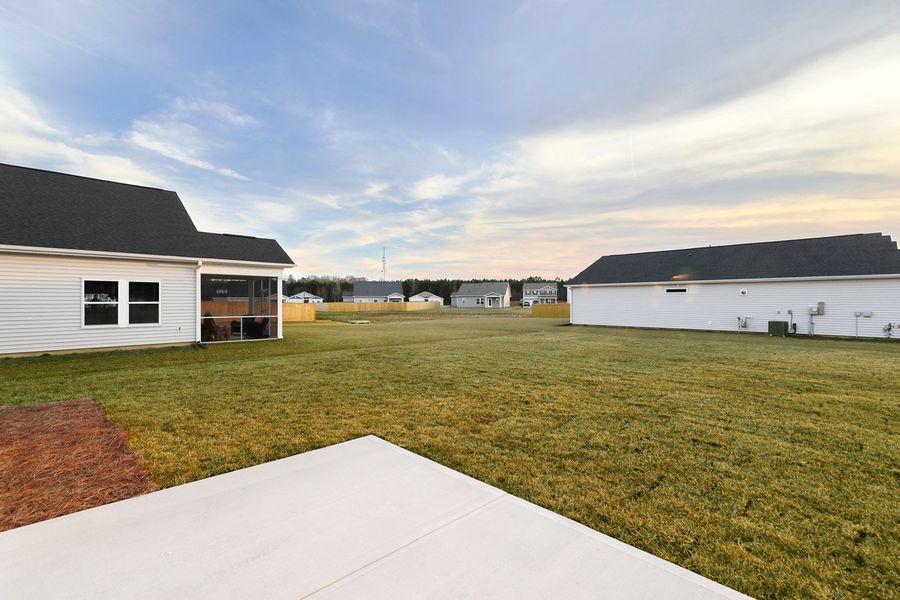 Exterior details and patio area of a home in Garden Grove, Conway (Image 4).