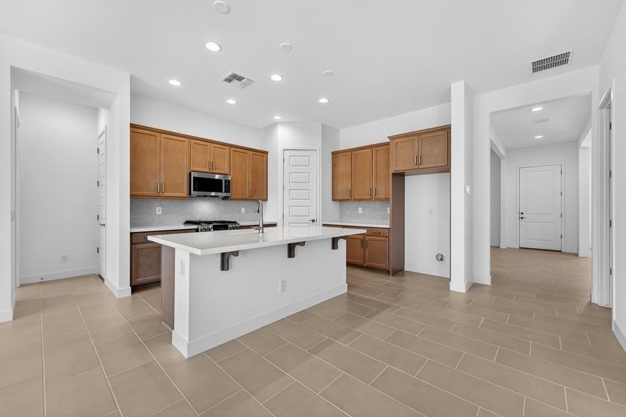 Furnished interior view inside a new home in Ellsworth Ranch, Queen Creek (Image 9).
