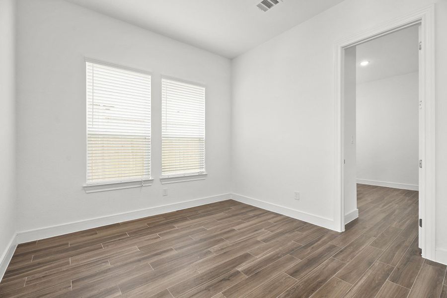 Versatile activity room (*Photo not of actual home and used for illustration purposes only.)