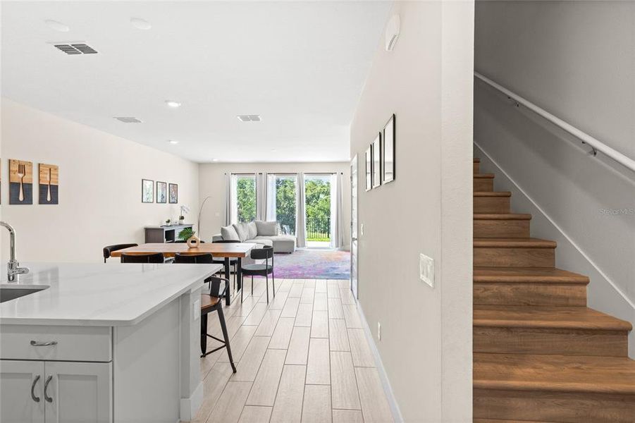 Furnished interior view inside a new home in , Kissimmee (Image 9).