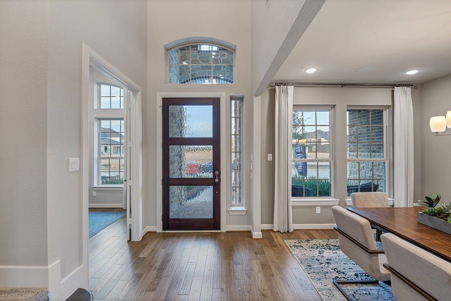 Image 15 of a home in Bridge Creek 60s.