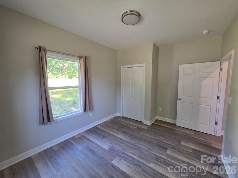 Spacious, unfurnished interior of a new home in , Statesville (Image 13).