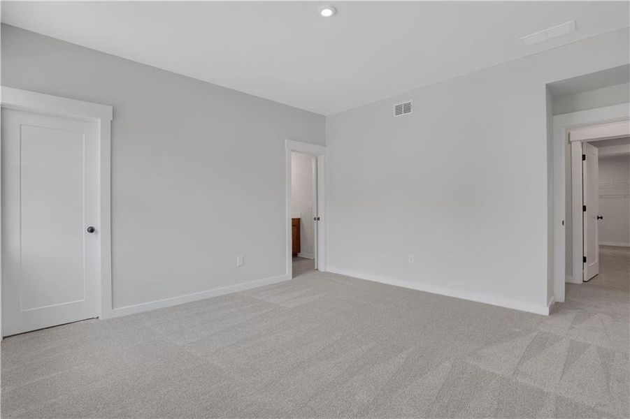 Spacious, unfurnished interior of a new home in Hopewell Reserve, Cumming (Image 37).