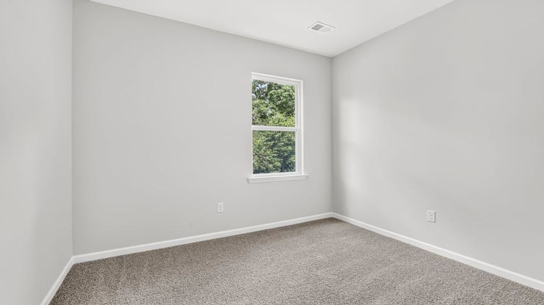 Spacious, unfurnished interior of a new home in Woodglen, Piedmont (Image 25). Spacious, unfurnished interior of a new home in Woodglen, Piedmont (Image 25).