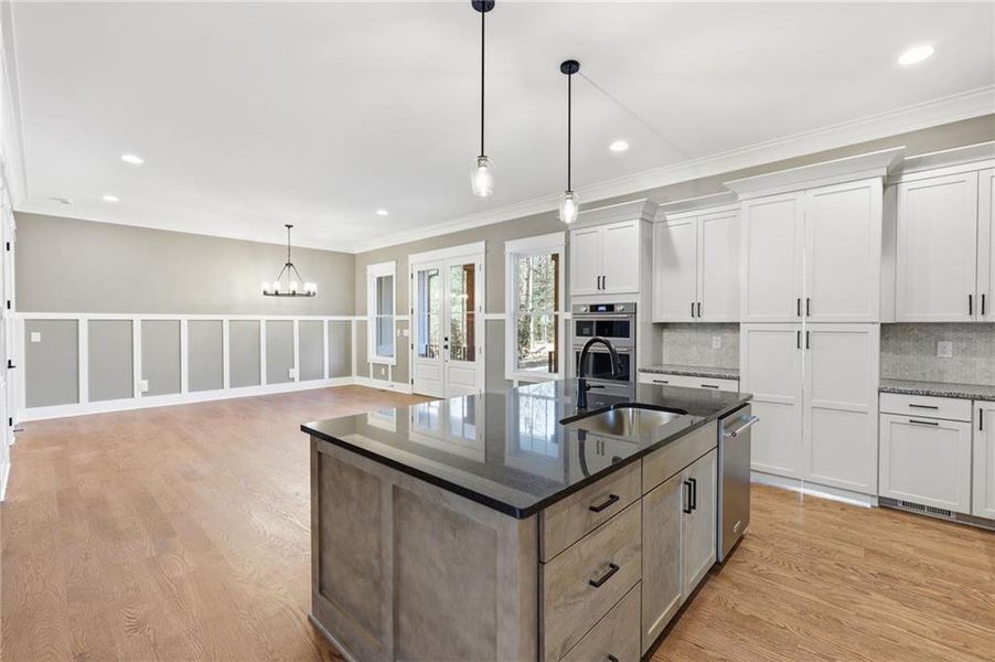 Furnished interior view inside a new home in , Buford (Image 18).