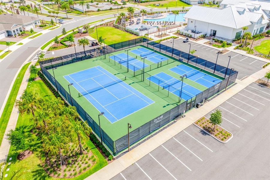Community amenities in , Winter Garden (Image 35).