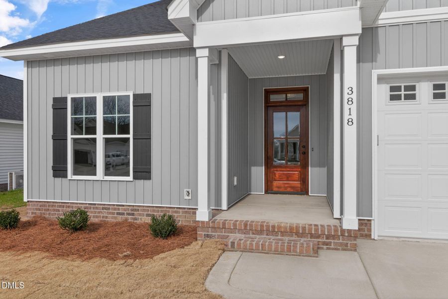 4-web-or-mls-3818-valleyfield-ln-elm-cit