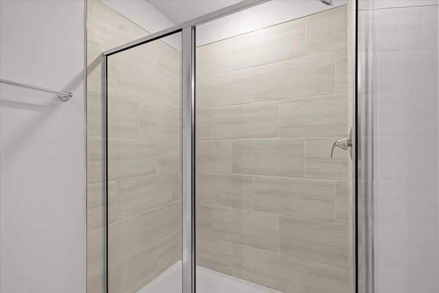 Close-up of interior finishes inside a home in Chatham Forest, Duncan (Image 15).