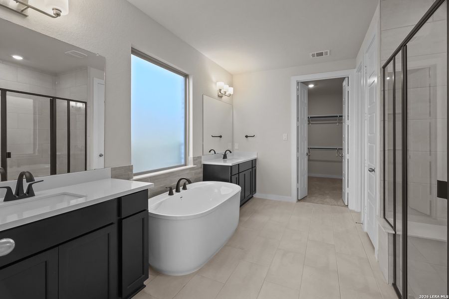 Furnished interior view inside a new home in Nopal Valley, San Antonio (Image 8).
