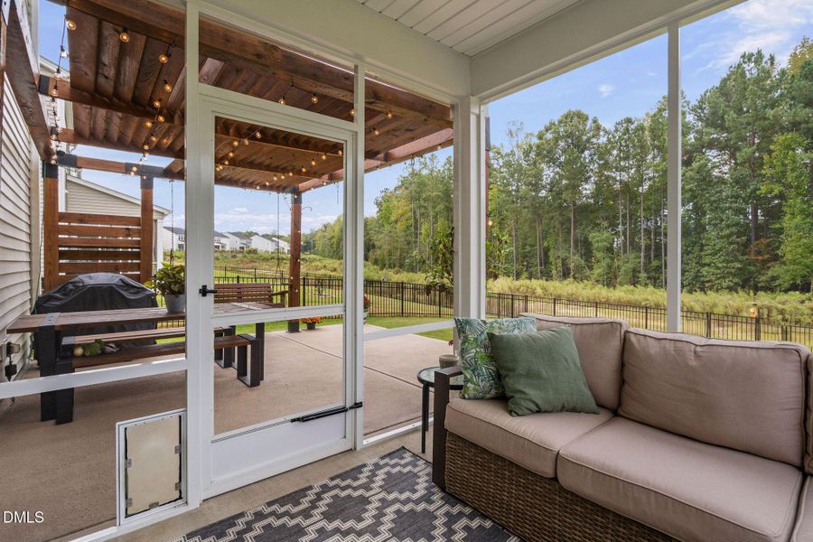 24-web-or-mls-4004-mount-moran-rd