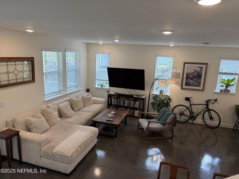 Image 40 of a home in .