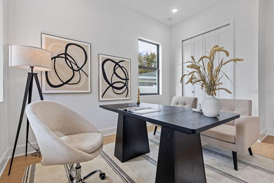 Furnished interior view inside a new home in , Tampa (Image 57). Furnished interior view inside a new home in , Tampa (Image 57).