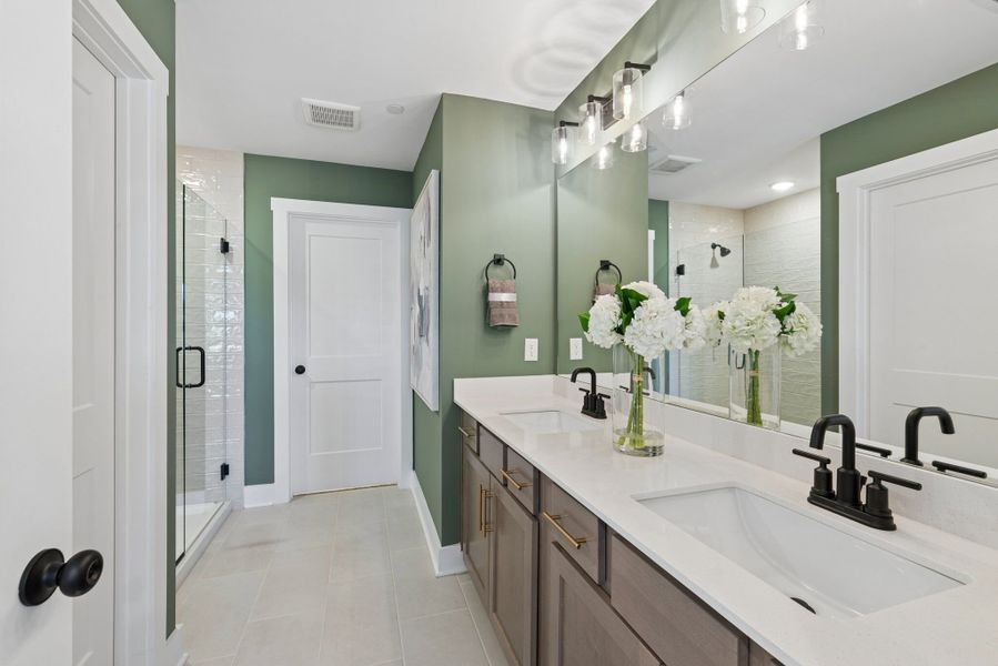 Owner's Bathroom