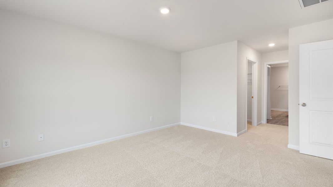 Spacious, unfurnished interior of a new home in Waverly Place, Linwood (Image 18).