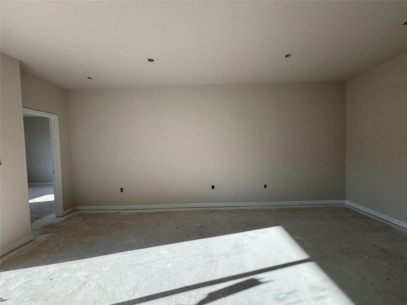 Spacious, unfurnished interior of a new home in Covered Bridge, Hutto (Image 24). Spacious, unfurnished interior of a new home in Covered Bridge, Hutto (Image 24).